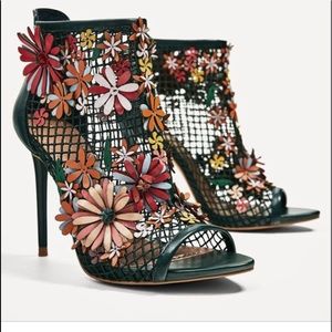 Zara heeled  flower embellished shoes